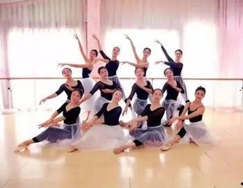 成人舞蹈即兴教学视频  第1张