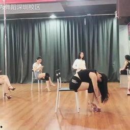 成人大型竹竿舞蹈视频  第2张